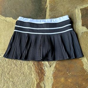 Women’s Fila tennis skirt
